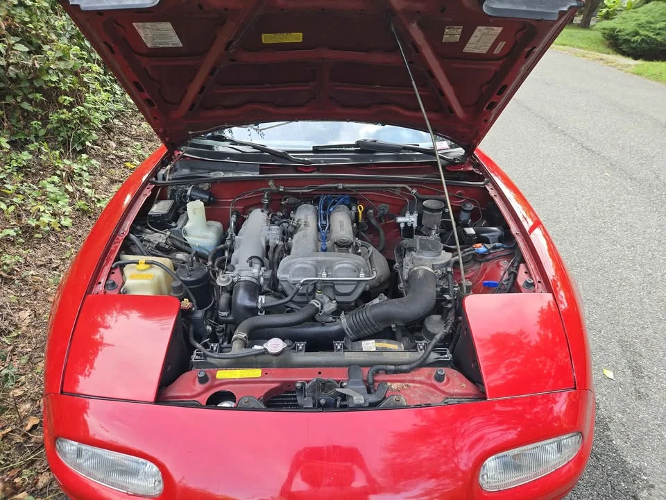 1990 Mazda NA MX-5 Miata - Image 7 of 9