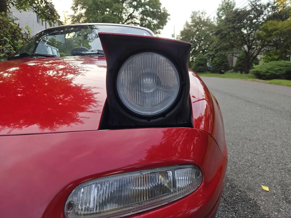 1990 Mazda NA MX-5 Miata - Image 8 of 9