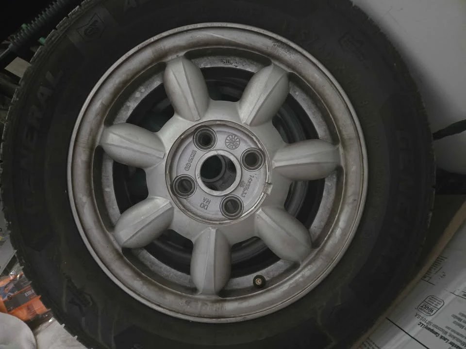 1990 Mazda NA MX-5 Miata - Image 9 of 10