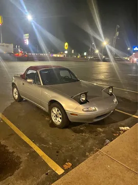 1990 Mazda MX-5 Convertible 2D