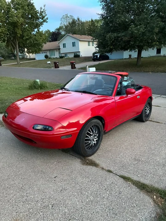 1990 Mazda NA MX-5 Miata - Image 2 of 5