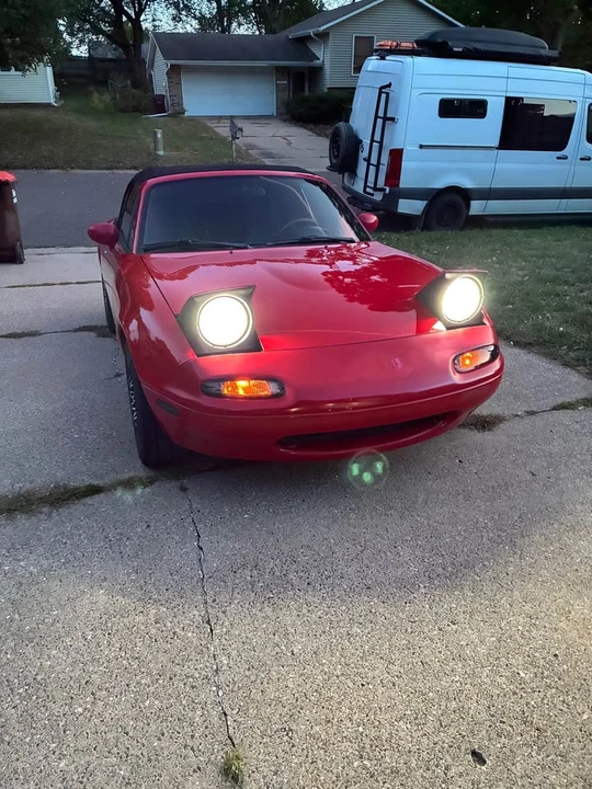 1990 Mazda NA MX-5 Miata - Image 5 of 5