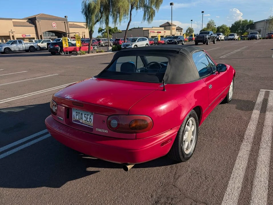 1990 Mazda NA MX-5 Miata - Image 3 of 10