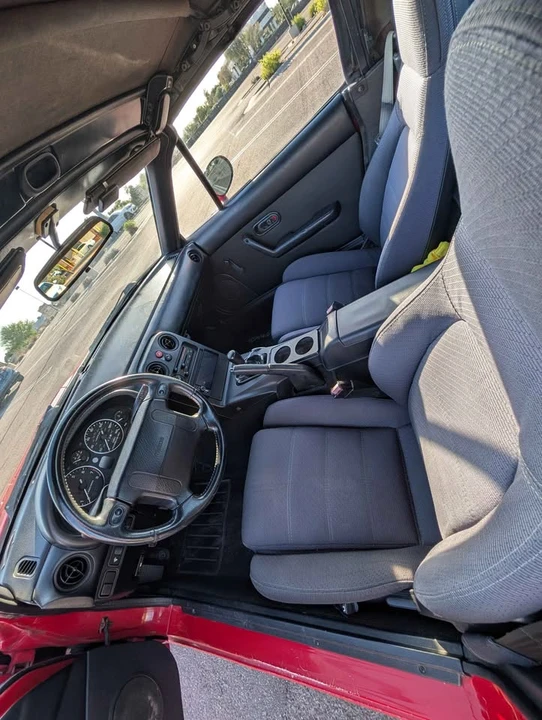 1990 Mazda NA MX-5 Miata - Image 9 of 10