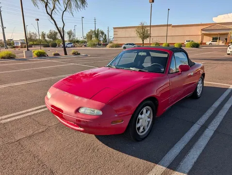 1990 Mazda MX-5 Convertible 2D