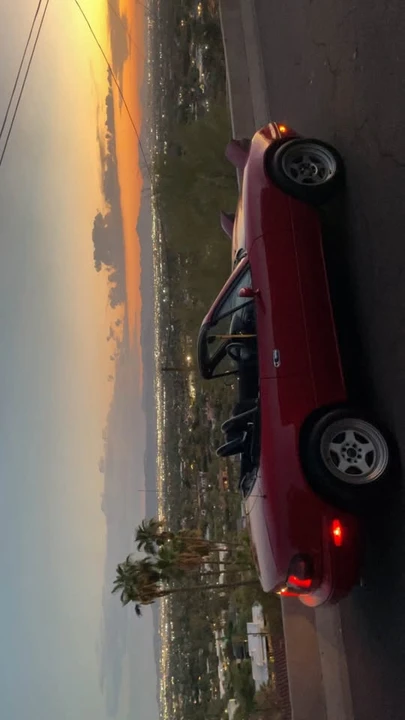 1990 Mazda NA MX-5 Miata - Image 4 of 4