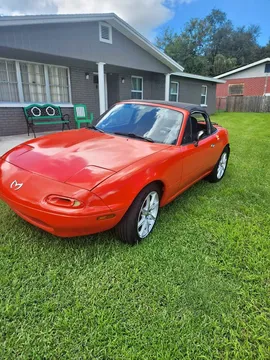 1990 Mazda MX-5 Convertible 2D