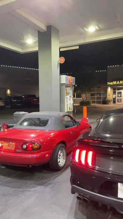 1990 Mazda NA MX-5 Miata - Image 3 of 4