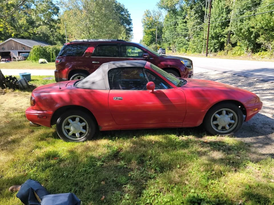 1990 Mazda NA MX-5 Miata - Image 5 of 12