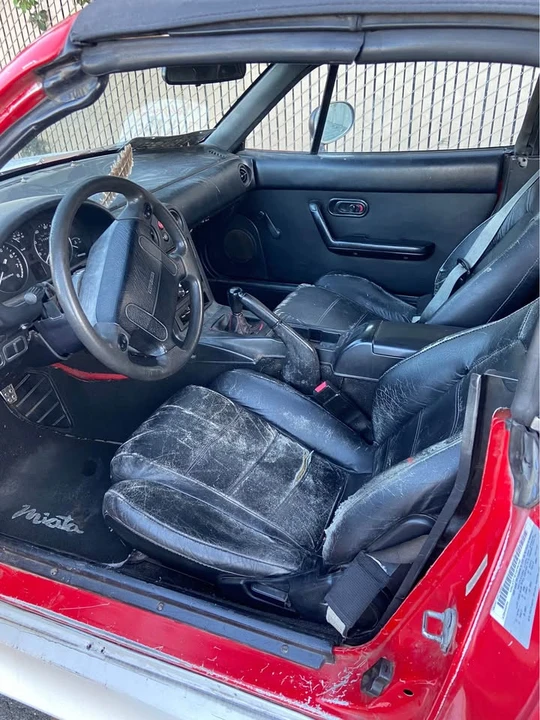 1990 Mazda NA MX-5 Miata - Image 5 of 7