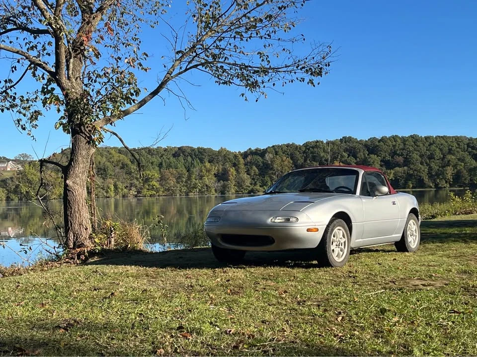 1990 Mazda NA MX-5 Miata - Image 2 of 10