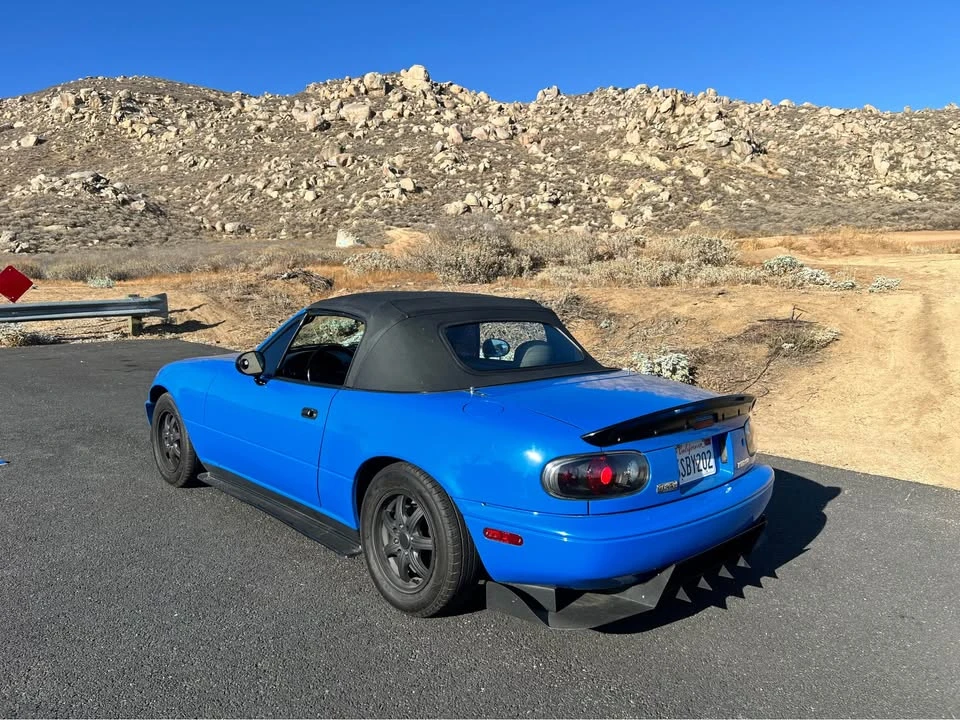 1990 Mazda NA MX-5 Miata - Image 8 of 17