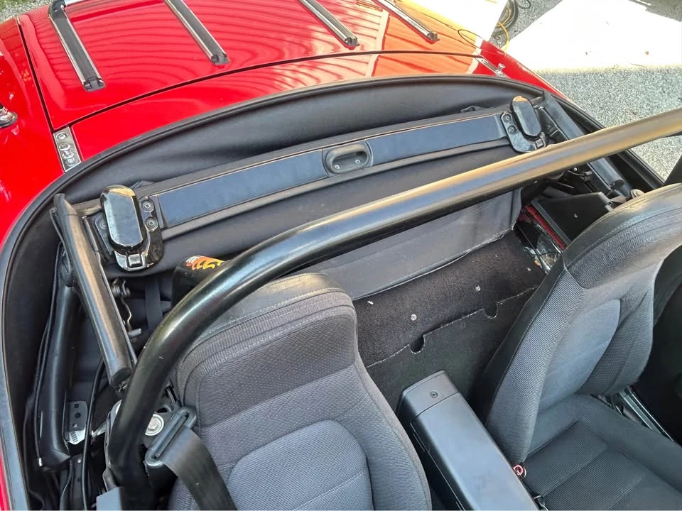 1990 Mazda NA MX-5 Miata - Image 8 of 19