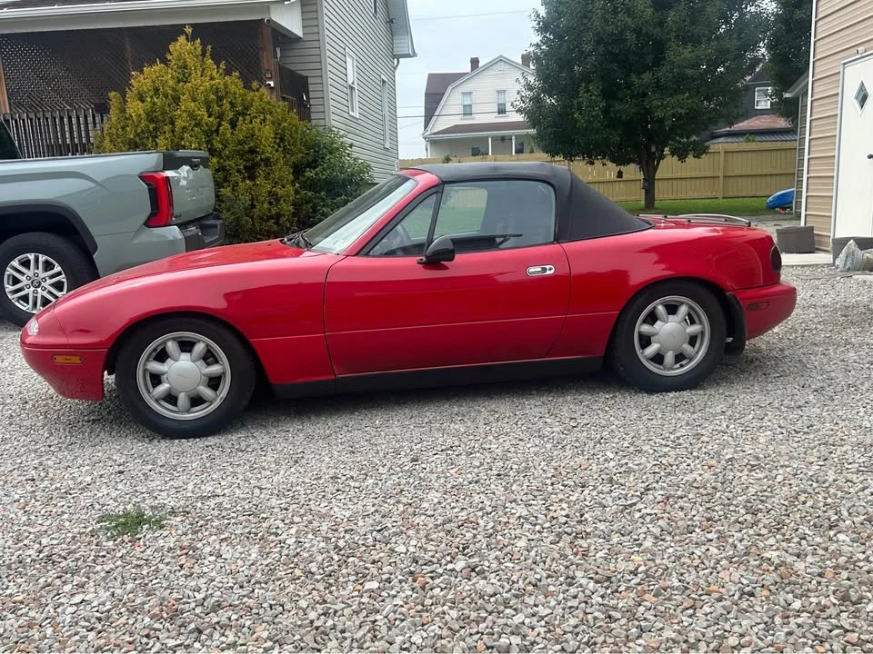 1990 Mazda NA MX-5 Miata - Image 2 of 19
