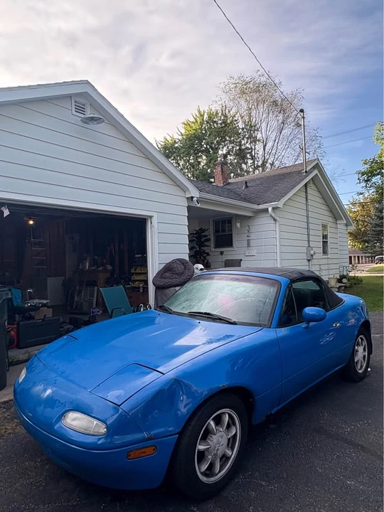 1990 Mazda NA MX-5 Miata - Image 2 of 13