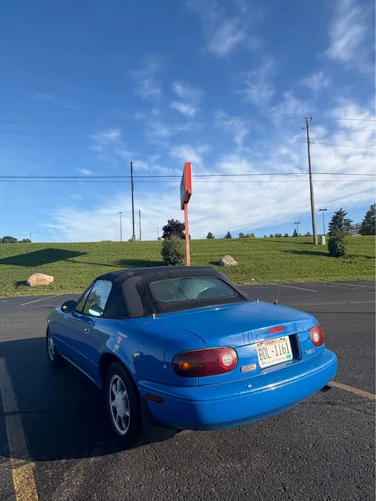 1990 Mazda NA MX-5 Miata - Image 3 of 13