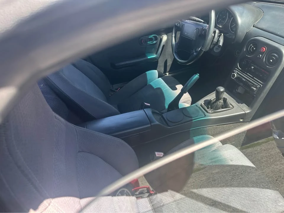 1990 Mazda NA MX-5 Miata - Image 9 of 13