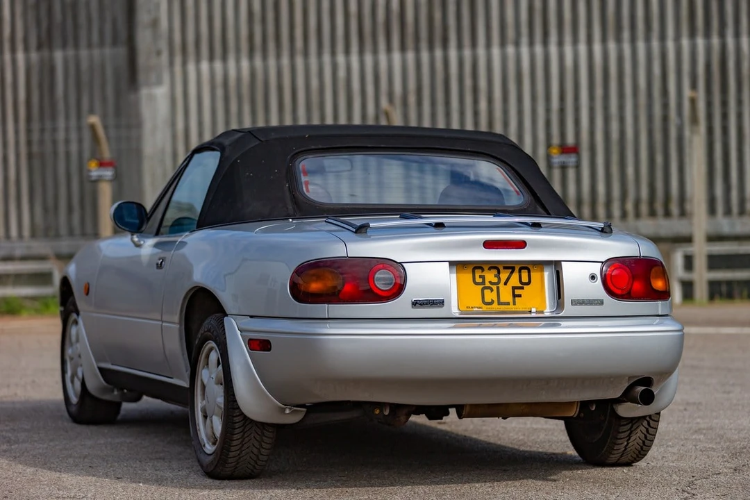 1990 Mazda NA MX-5 Miata - Image 19 of 30