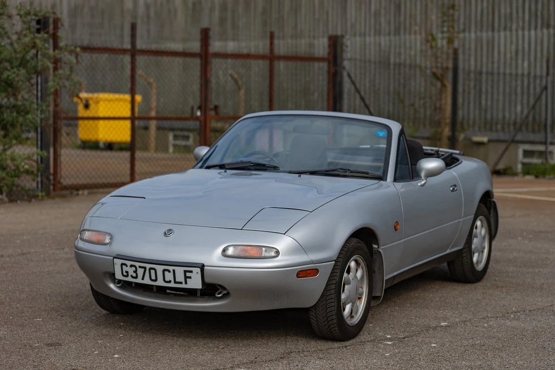 1990 Mazda NA MX-5 Miata - Image 4 of 30