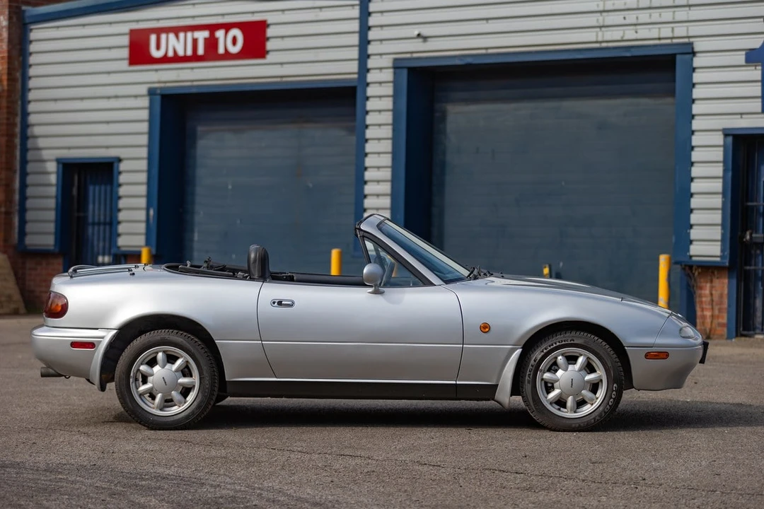 1990 Mazda NA MX-5 Miata - Image 9 of 30