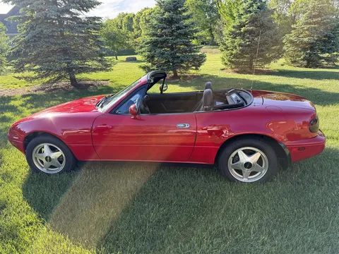1990 Mazda MX-5 Miata