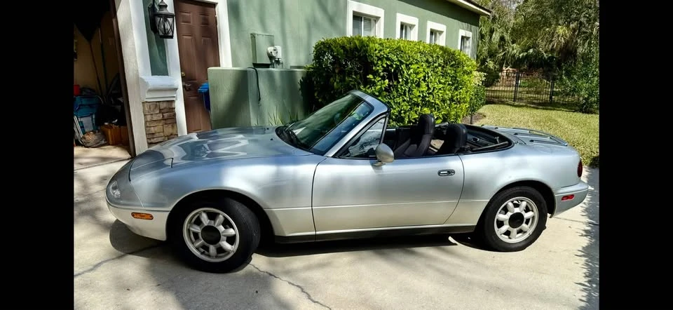 1990 Mazda NA MX-5 Miata - Image 5 of 14