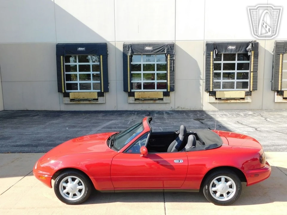 1990 Mazda NA MX-5 Miata - Image 4 of 21