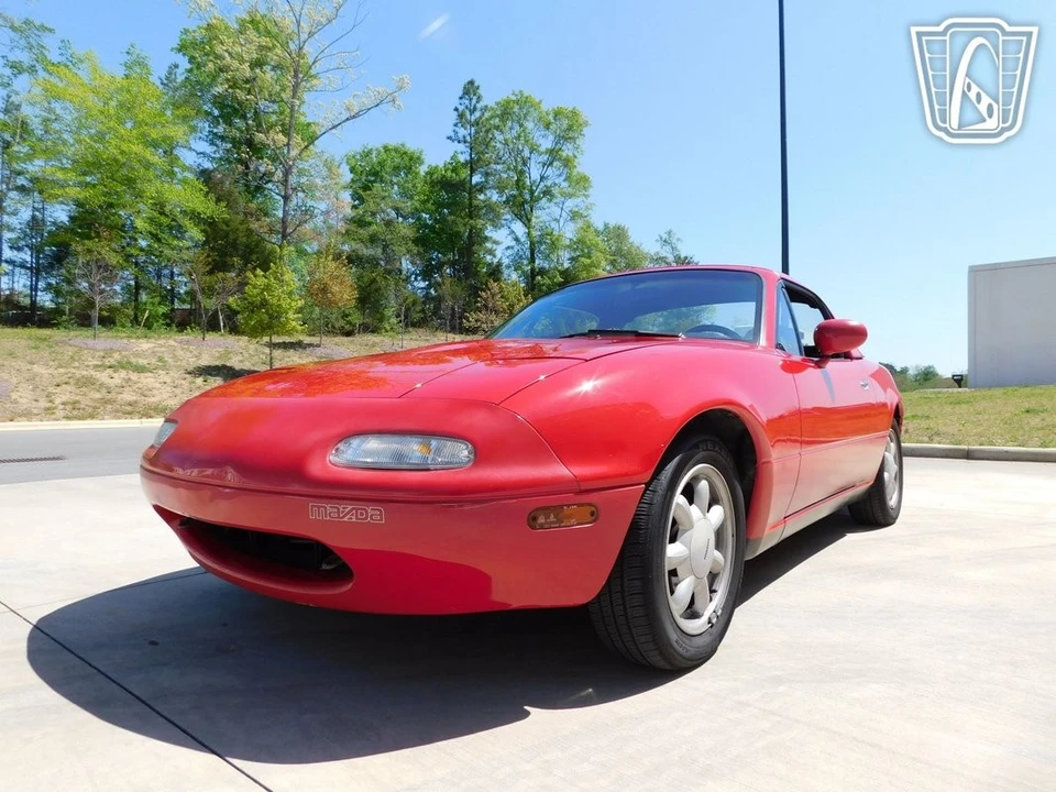 1990 Mazda NA MX-5 Miata - Image 7 of 12