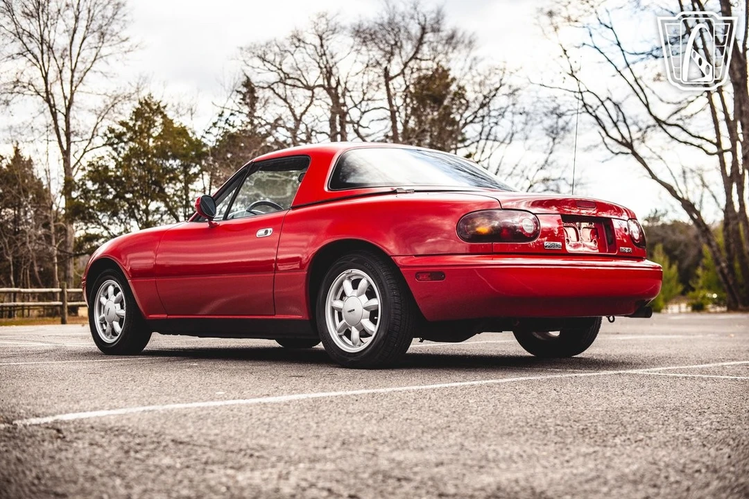 1990 Mazda NA MX-5 Miata - Image 12 of 12