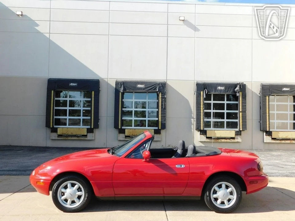 1990 Mazda NA MX-5 Miata - Image 13 of 21
