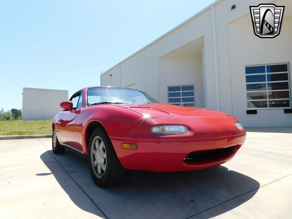 1990 Mazda NA MX-5 Miata - Image 16 of 21