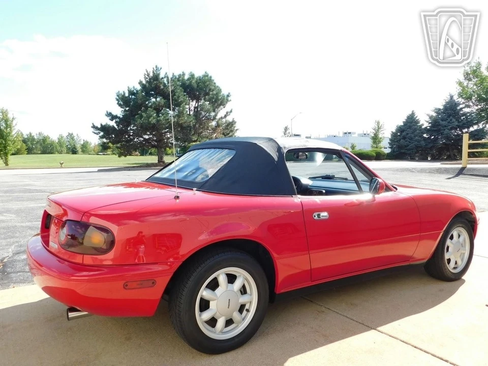 1990 Mazda NA MX-5 Miata - Image 21 of 21