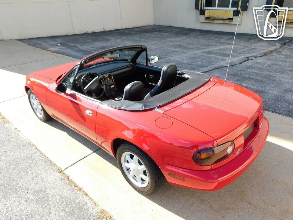 1990 Mazda NA MX-5 Miata - Image 12 of 12