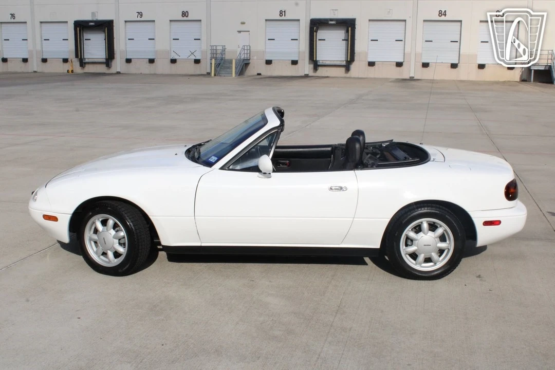 1990 Mazda NA MX-5 Miata - Image 3 of 21
