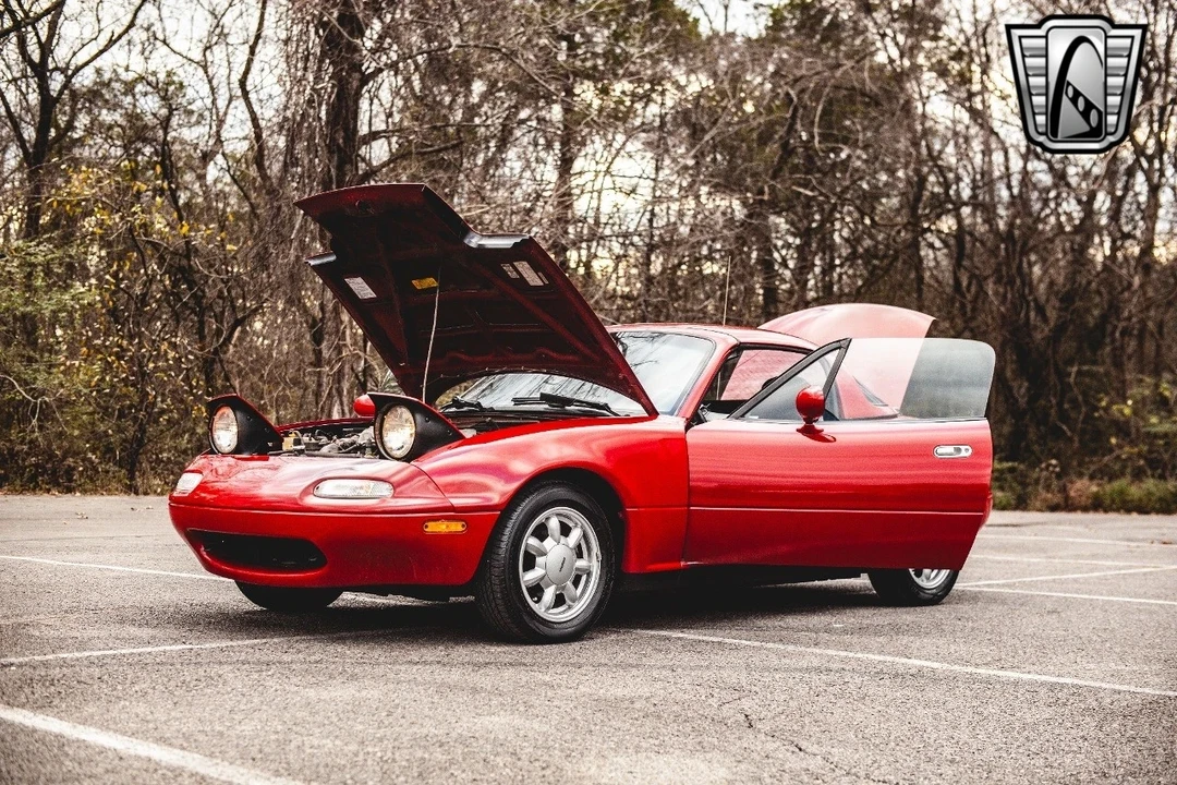 1990 Mazda NA MX-5 Miata - Image 19 of 21