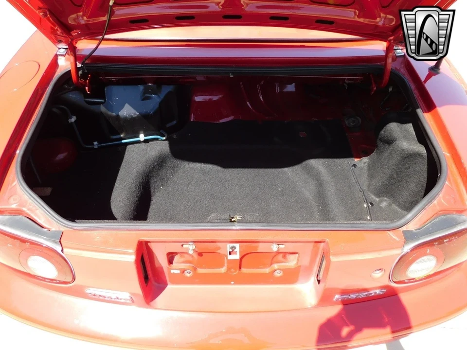 1990 Mazda NA MX-5 Miata - Image 21 of 21