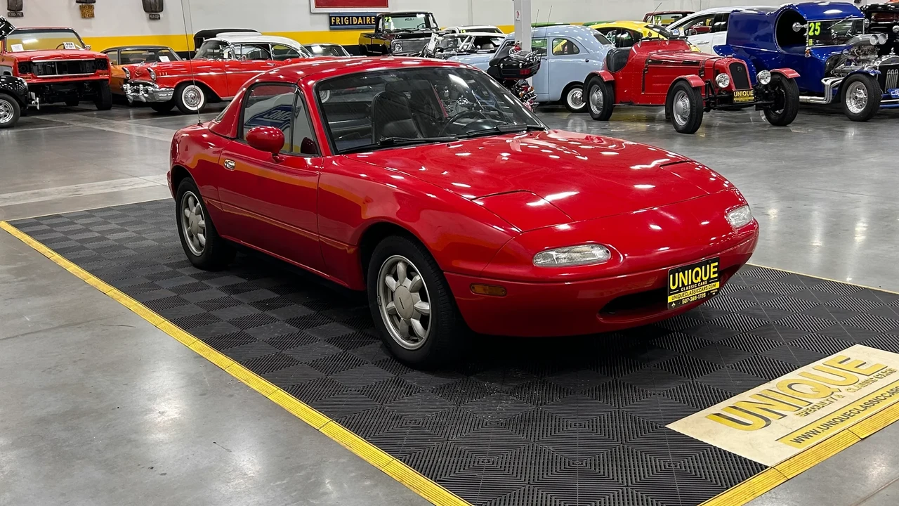 1990 Mazda NA MX-5 Miata - Image 2 of 9
