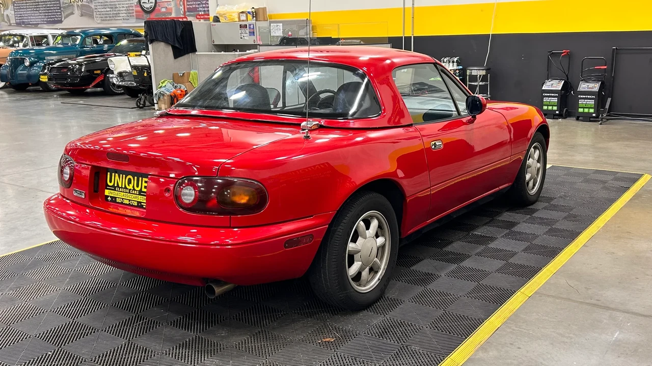 1990 Mazda NA MX-5 Miata - Image 3 of 9