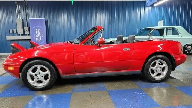 1990 Mazda NA MX-5 Miata - Image 2 of 12