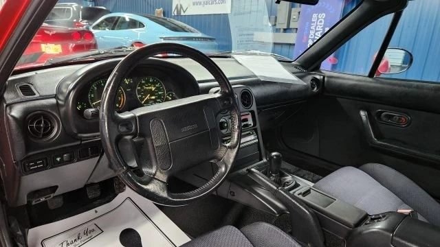 1990 Mazda NA MX-5 Miata - Image 10 of 12