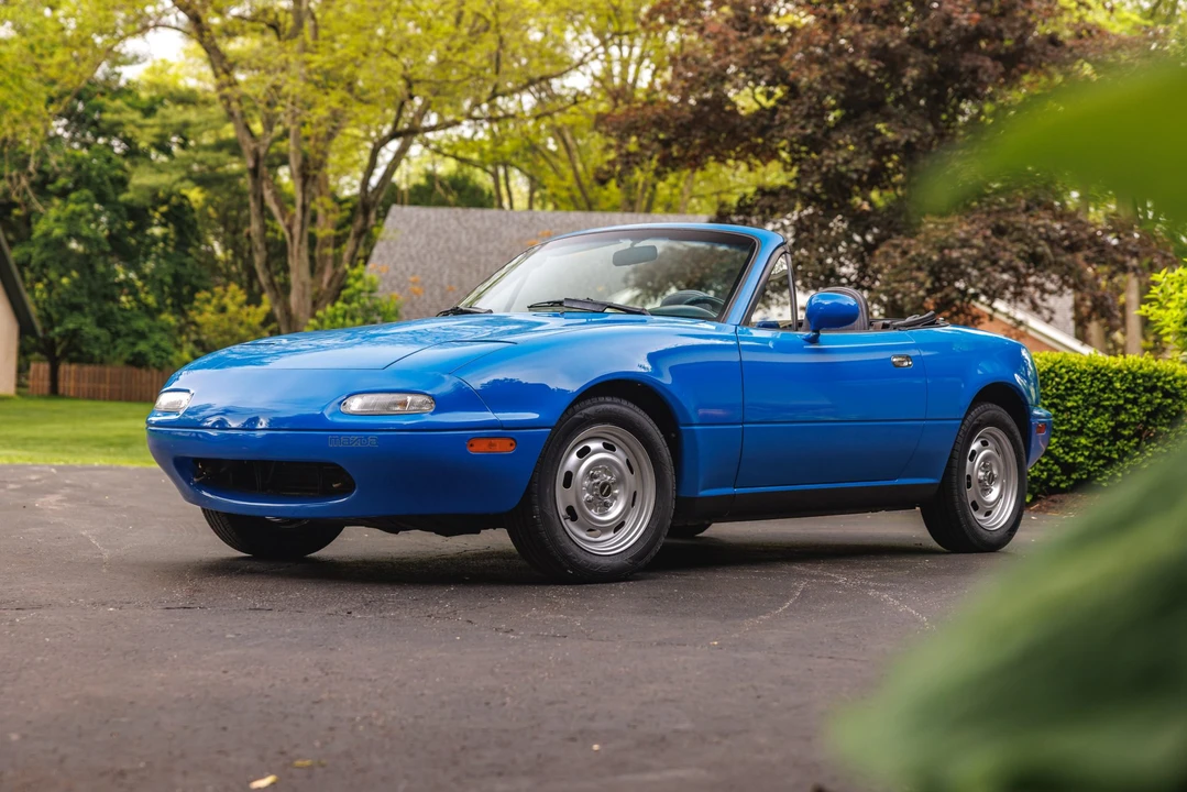 1990 Mazda NA MX-5 Miata - Image 2 of 31