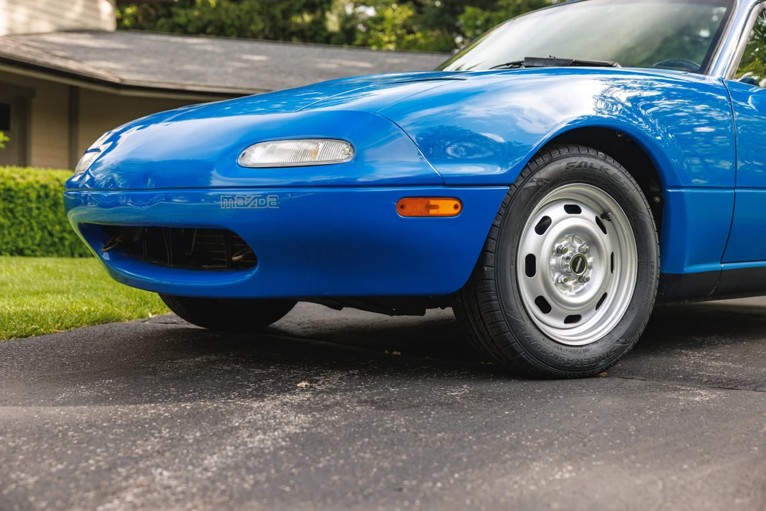 1990 Mazda NA MX-5 Miata - Image 28 of 31