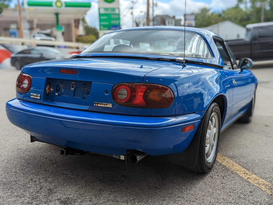 1990 Mazda NA MX-5 Miata - Image 15 of 31