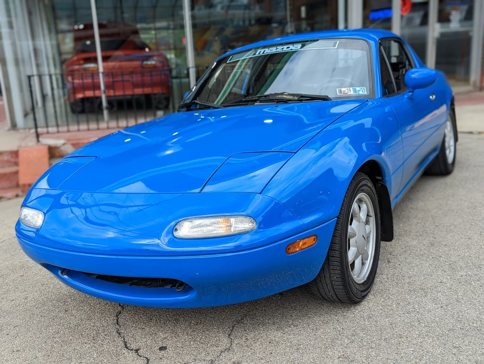 1990 Mazda NA MX-5 Miata - Image 2 of 31
