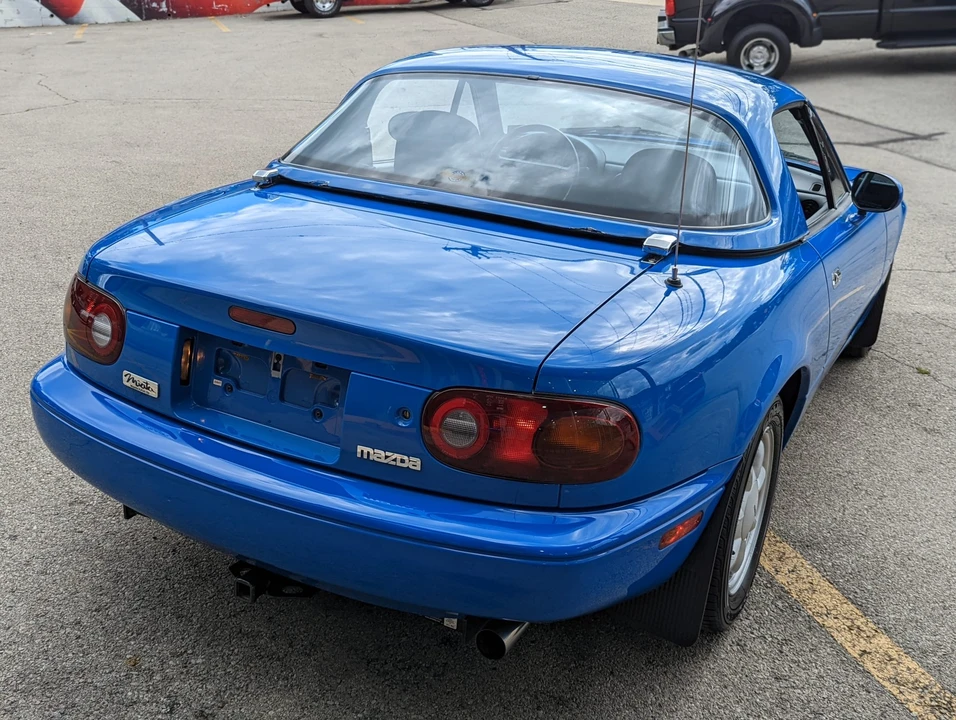 1990 Mazda NA MX-5 Miata - Image 14 of 31