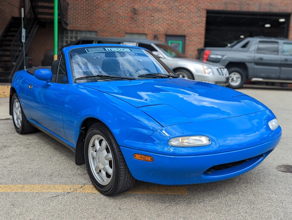 1990 Mazda NA MX-5 Miata - Image 28 of 31