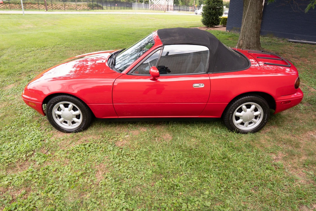 1990 Mazda NA MX-5 Miata - Image 10 of 31