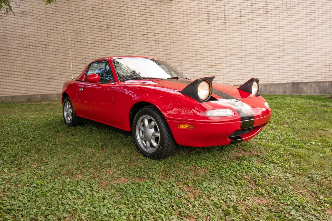 1990 Mazda NA MX-5 Miata - Image 2 of 31