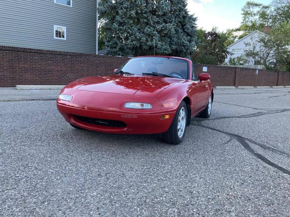 1990 Mazda NA MX-5 Miata - Image 28 of 31