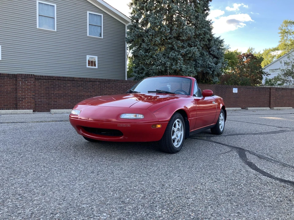 1990 Mazda NA MX-5 Miata - Image 23 of 31